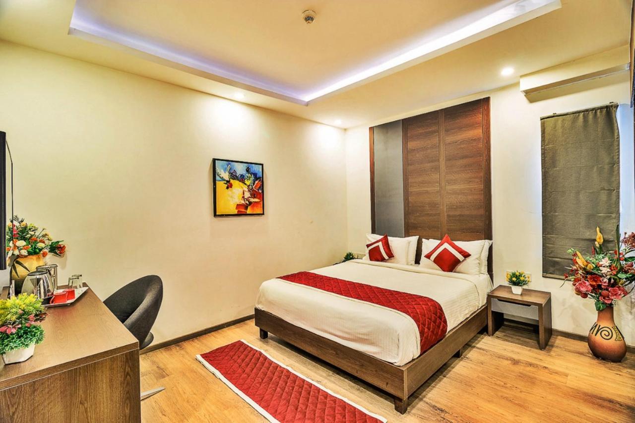 Jagadish Brigade Hotel バンガロール エクステリア 写真