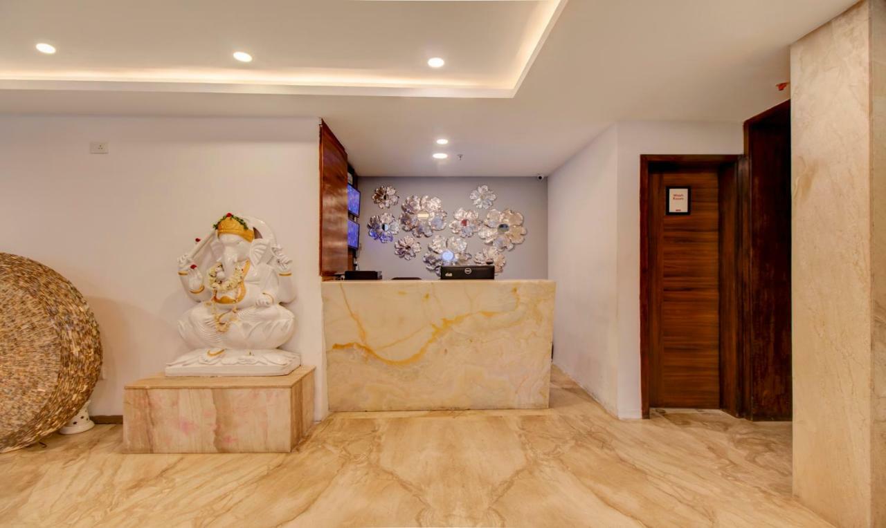Jagadish Brigade Hotel バンガロール エクステリア 写真
